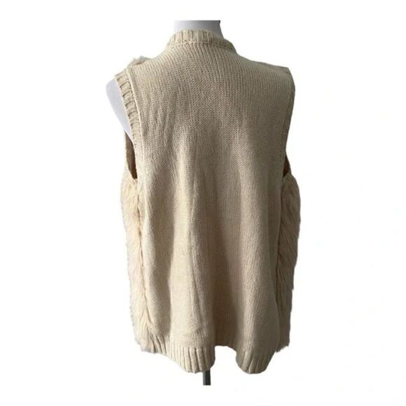 Eyeshadow Faux Fur Front Vest size M - Picture 5 of 5